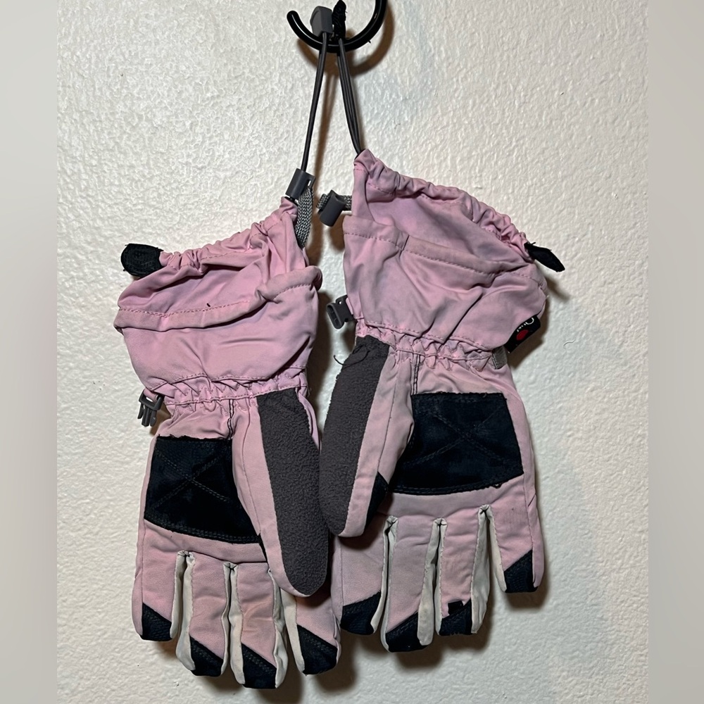 HEAD Brand winter Gloves! Girls large in pink. Warm, WATERPROOF, and adjustable. - Picture 3 of 8